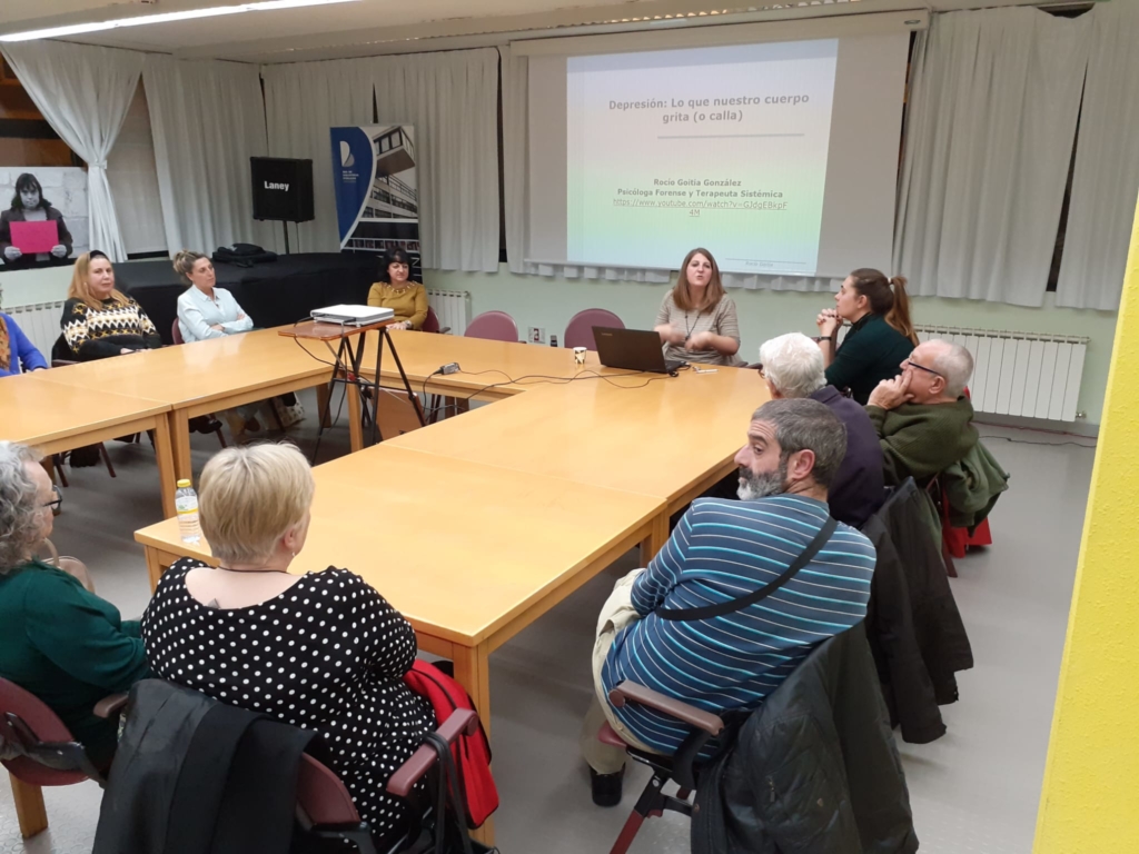 2019-11-26 Cafe Coloquio Depresion Cuenca 04